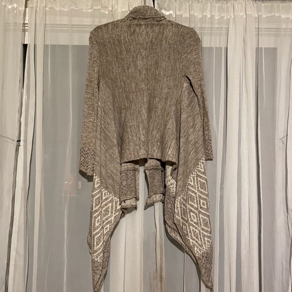 Paper Crane Handkerchief Cardigan - Picture 5 of 6